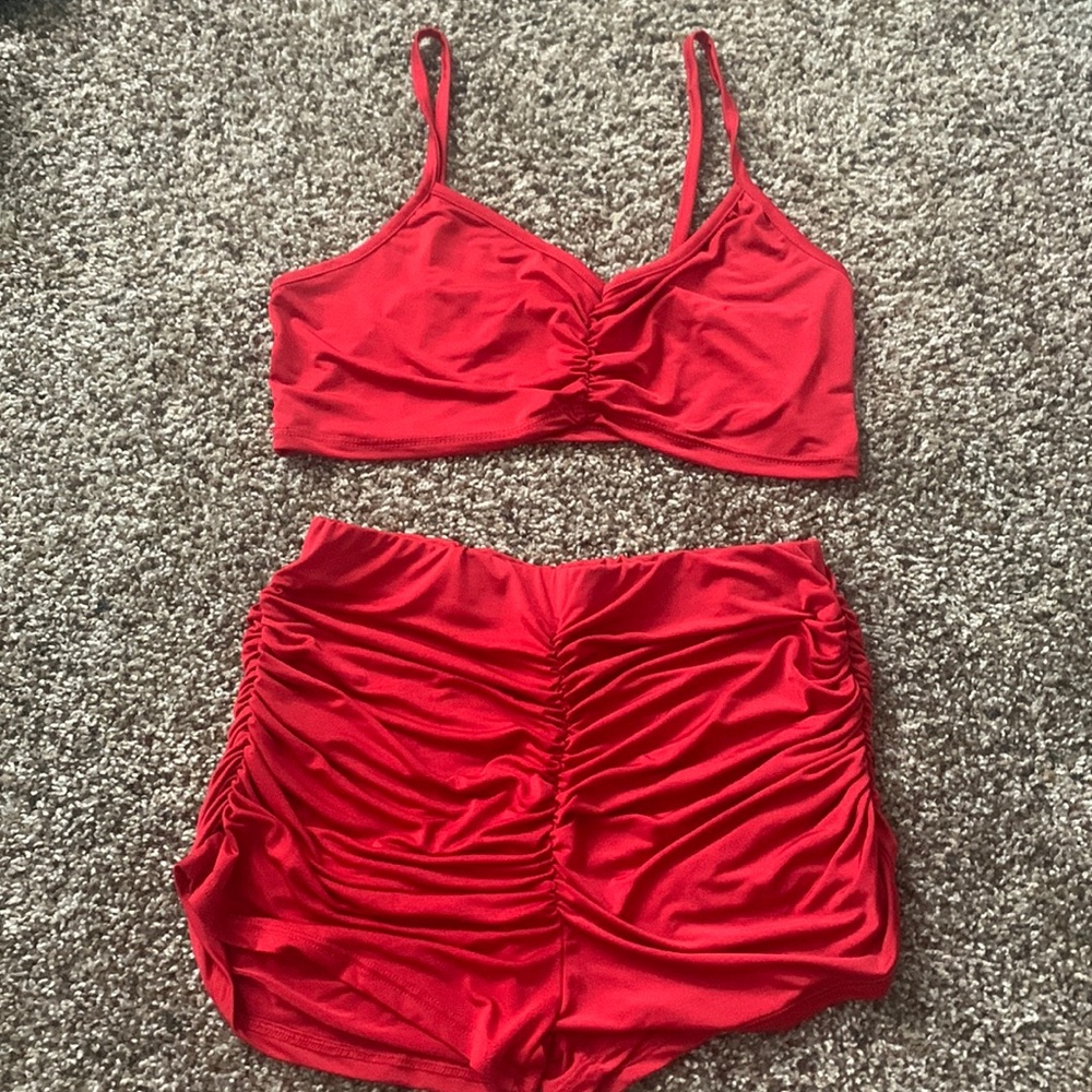 super cute red set from BADDIEVILLE on Instagram